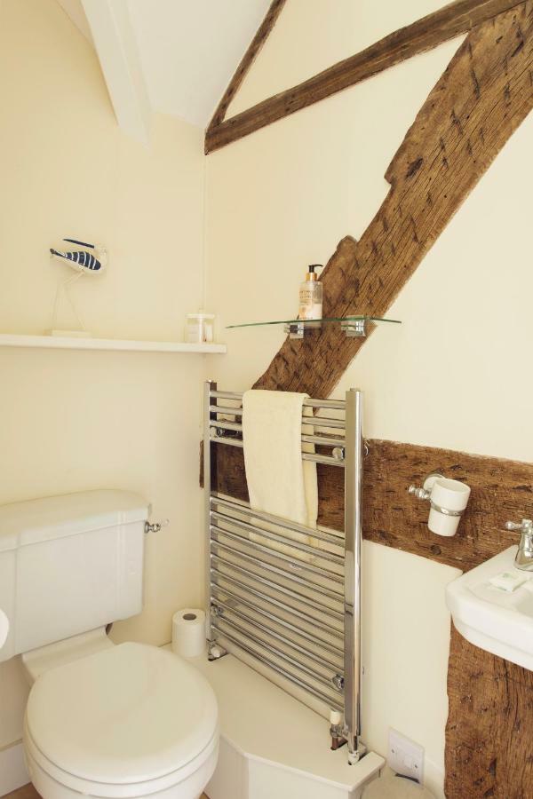 Church Farm B&B Near Telford And Ironbridge Shifnal Exterior photo